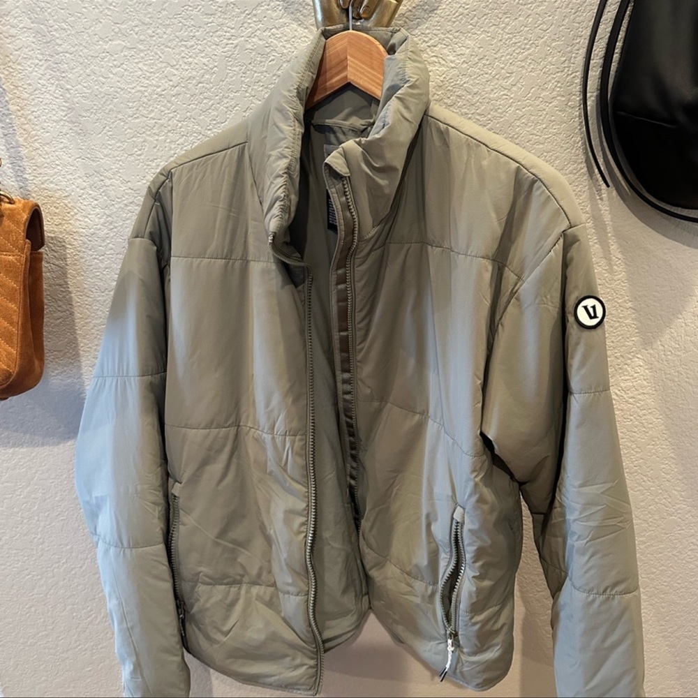 Vuori insulated canyon jacket